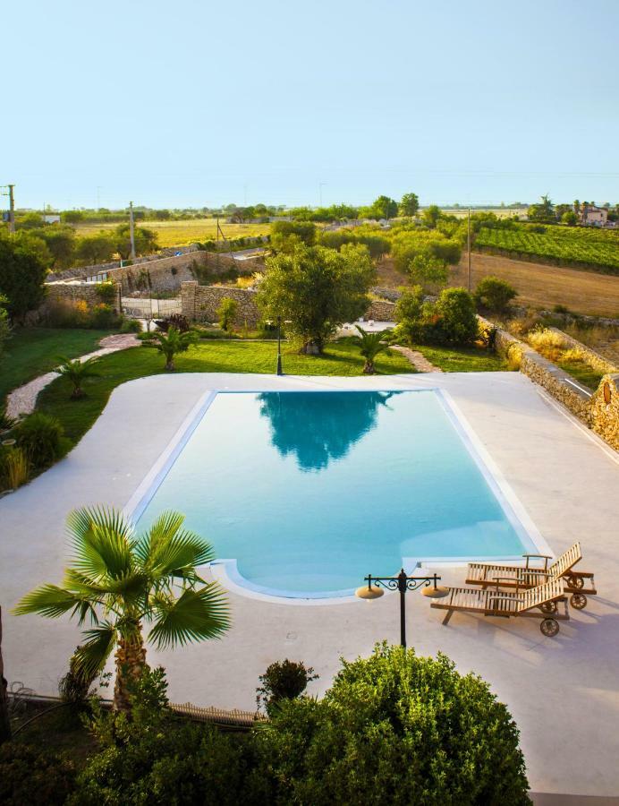 Masseria D'Aprile Кастеланета Екстериор снимка